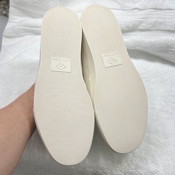NWOT Katy Perry Canvas shoes size 9.5 - Picture 4 of 7
